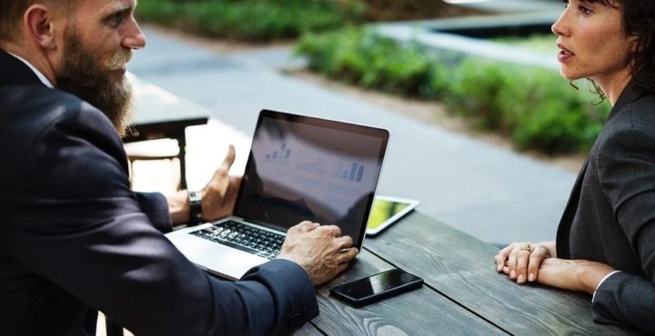 ボッタくり探偵の口車に乗らない